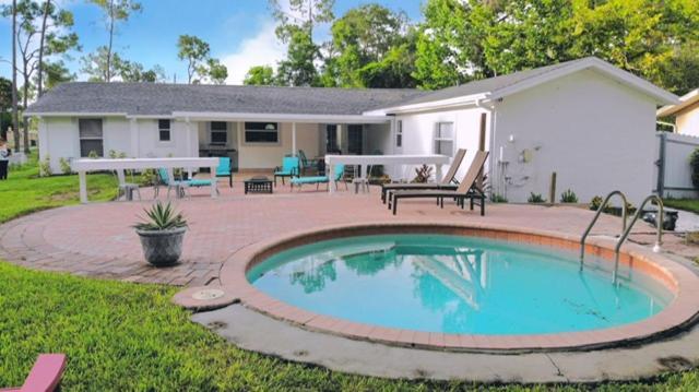 Cheerfull 4/Bed/ 3 Bath / Pool / Best Location Нейплс Экстерьер фото